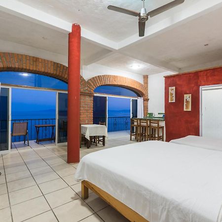 Traditional Sierra Leon Oceanfront Rooms - Adults Only Puerto Vallarta Zewnętrze zdjęcie