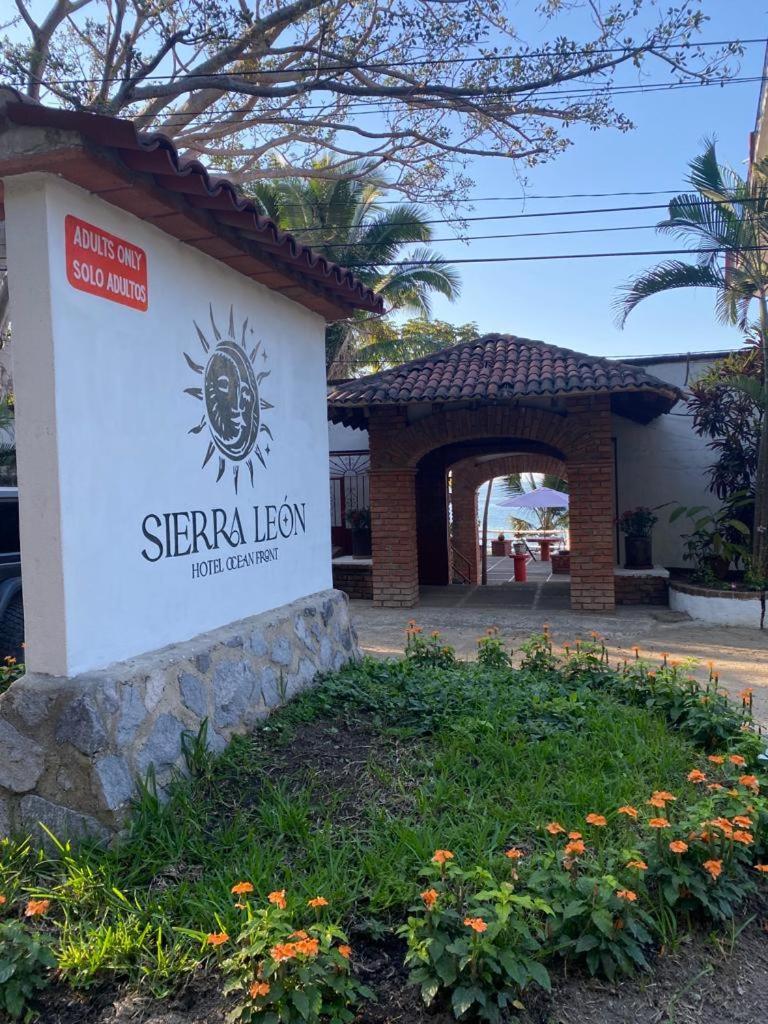 Traditional Sierra Leon Oceanfront Rooms - Adults Only Puerto Vallarta Zewnętrze zdjęcie