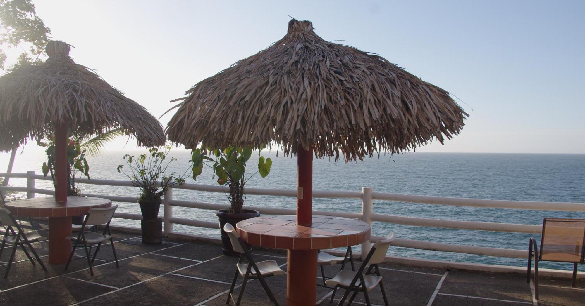 Traditional Sierra Leon Oceanfront Rooms - Adults Only Puerto Vallarta Zewnętrze zdjęcie