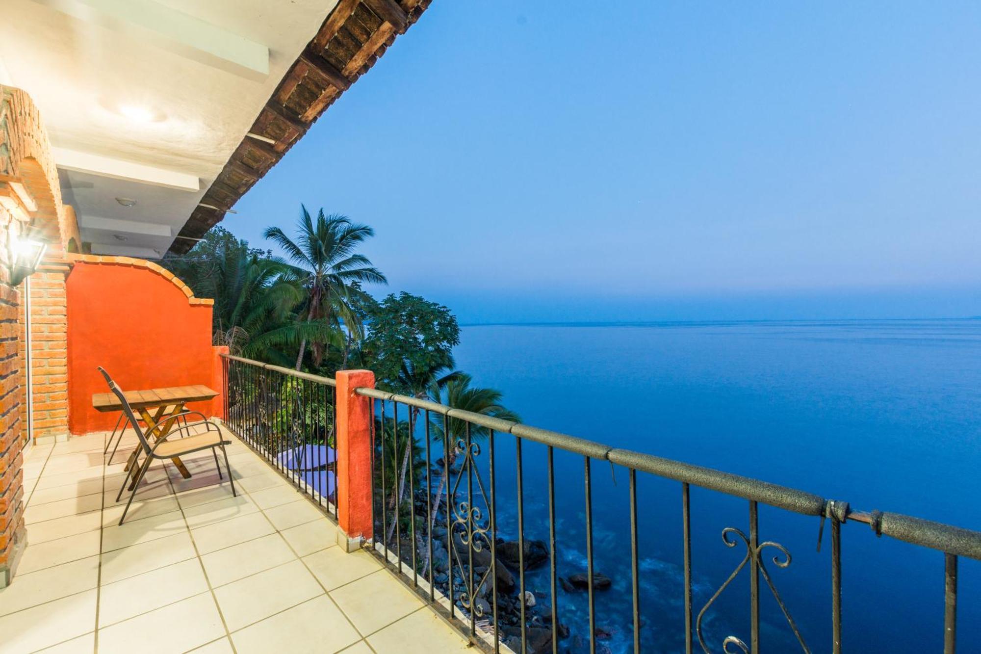 Traditional Sierra Leon Oceanfront Rooms - Adults Only Puerto Vallarta Zewnętrze zdjęcie